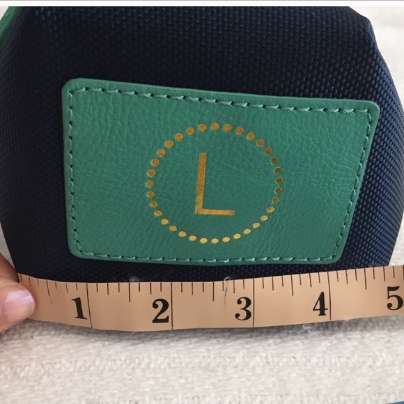 NWT "L" monogram Carryall Pouf Cosmetic case - Picture 7 of 7